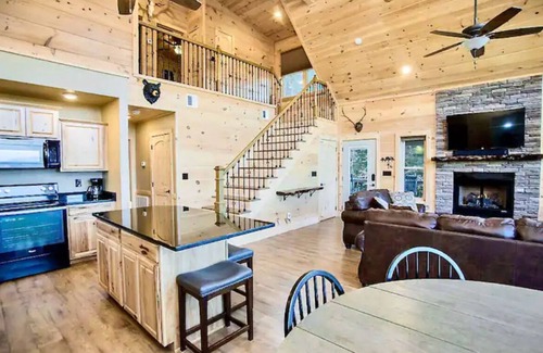Frank Cabina | One-of-kind Views! Stunning Sunsets! Highly Sought after Location!