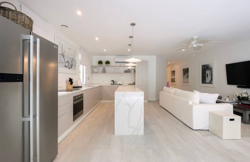 Saint Peter Parish Apartamento | One Queen Street Apt 4