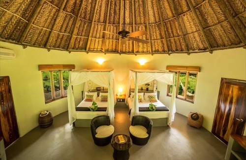 Palomino Cabina | One Santuario Natural