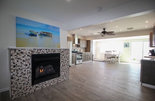 Cleveland Casa | Oneida Lake DIRECT LAKEFRONT RANCH Camp "Whataview"