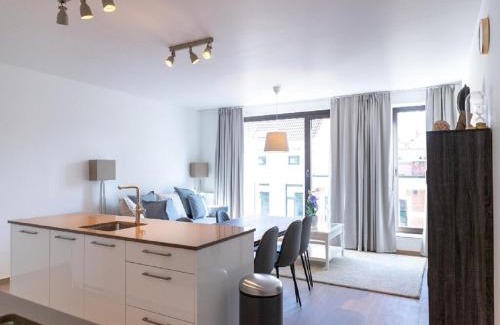Klein-Antwerpen Casa | OneLuxStay near Diamond District