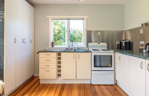 Blackpool Casa | Oneroa Sunspot - Oneroa Holiday Home