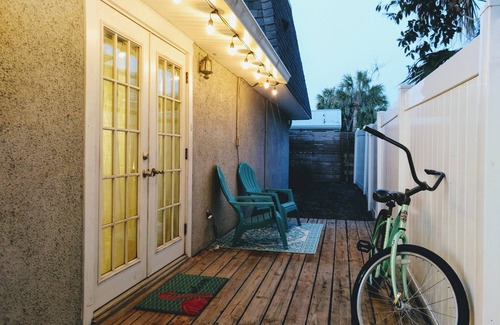 Neptune Beach Casa | NUEVO * A solo 3 cuadras del océano.