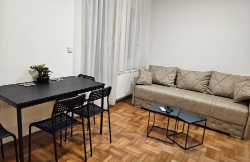 Nis Apartamento | ONLY 4 YOU apartment