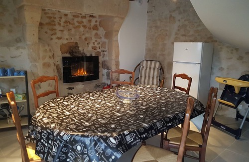 Theneuil Casa | Onna's bed and breakfast