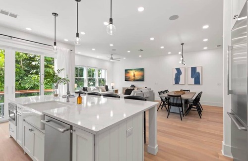 Clearwater Beach Casa | Onyx House at The Gemma