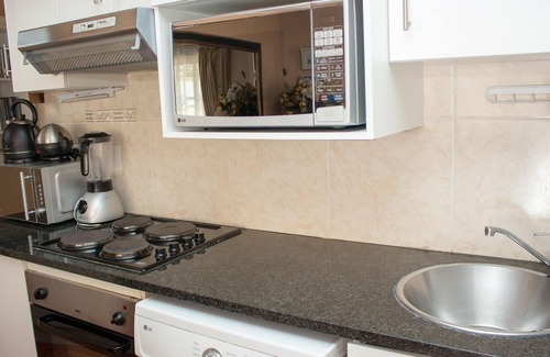 Trawal Casa | Onyx On Sycamore
