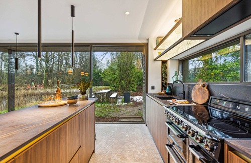 Stekene Casa | Idyllic lakehouse for 8 people