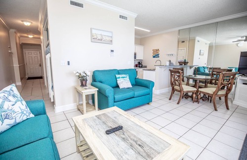 Long Beach Condominio | 3 días de vacaciones en la playa del 20 al 23 de mayo * Sillas de playa GRATIS