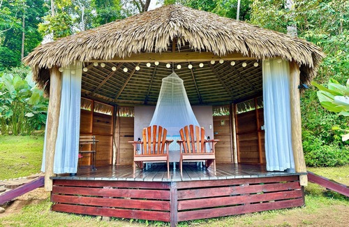 Puerto Jimenez Cabina | Open Cabin in the Jungle, sea View, Campfire and Breakfast