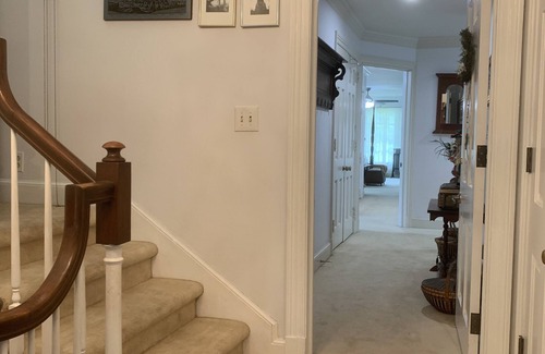 High Point Casa | Open concept close to downtown
