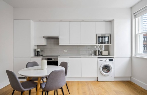 Bishop's Apartamento | Open plan Waterloo, 2BR, New build, terrace, by Blueground