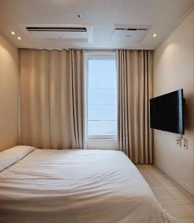 Cheongpa-dong Apartamento | Open sale ㅣ Seoul Station walk 3 minutes ㅣ Free parking ㅣ Elevator 0 ㅣ오픈세일ㅣ서울역도보3분 ㅣ무료주차 ㅣ엘레베이터0