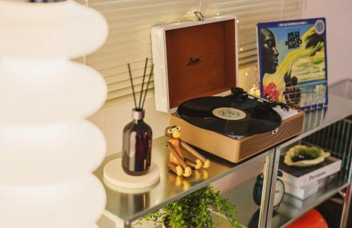 Sadang-dong Apartamento | Opening Special,4 min to Airport Bus, 6 min to Olive Young, fast access to Gangnam, Jamsil, Jongno, Hongdae, Express Bus Terminal , anywhere in the city