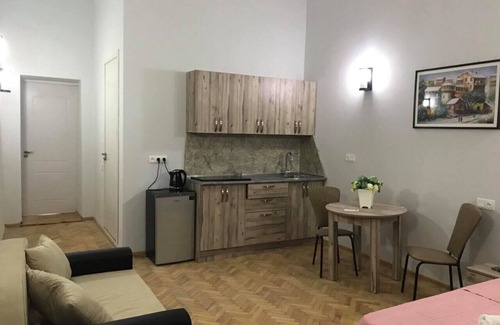Tbilisi Apartamento | Opera Plaza 3 se encuentra en el corazón de Tbilisi