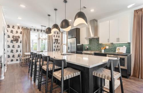 Talbot's Corner Casa | Ophelia & Owen at The Lucy by Stay Local Nashville