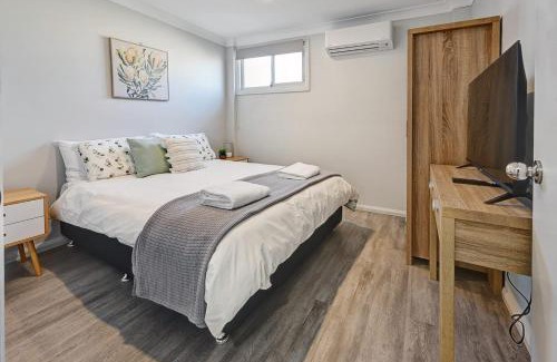 Llanarth Apartamento | Ophir Studio - Ideal for Work, BBQ