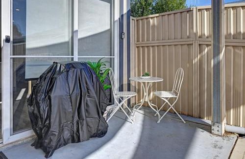 Llanarth Apartamento | Ophir Studio - Ideal for Work, BBQ