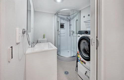 Llanarth Apartamento | Ophir Studio - Ideal for Work, BBQ
