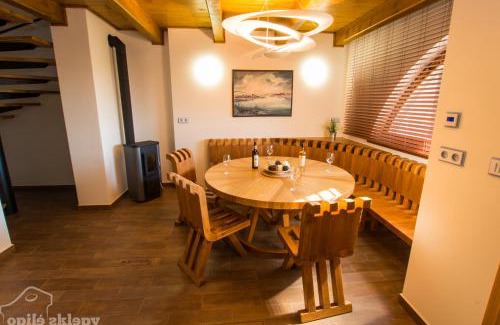Velke Pavlovice Apartamento | Opilé Sklepy