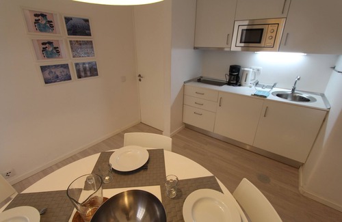 Cedofeita Apartamento | OPO-APT 114-0 Apartamento Pateo en el centro de la ciudad. Un tranquilo jardín privado!