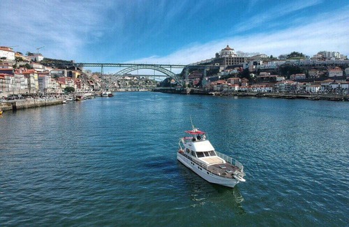 Campanha Alquiler De Eote | Oporto Yacht
