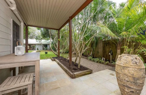 New Brighton Casa | Opposite the beach. Cute beach house with 3 bedrooms in New Brighton