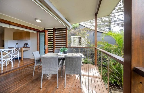 New Brighton Casa | Opposite the beach. Cute beach house with 3 bedrooms in New Brighton