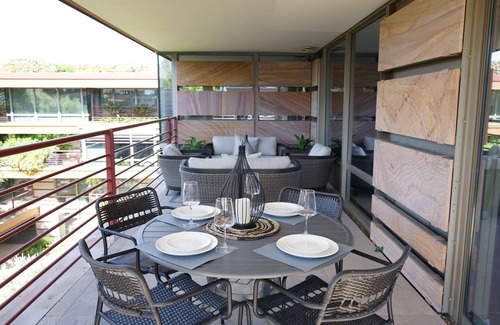 South Scottsdale Condominio | Optimal Camelback, Scottsdale Luxury Condo Living All Year Round!