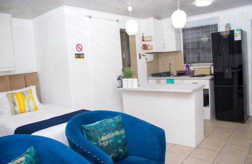 Trawal Apartamento | Optimum Stay Self Catering Accommodation - Deluxe Room