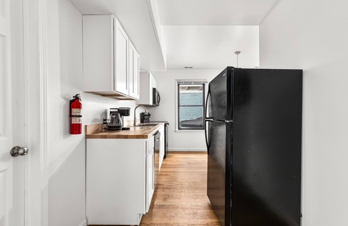 Detroit Apartamento | Opulent 2 Bedroom Getaway