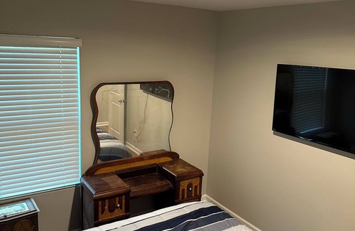 Riverdale Casa | Opuluxe Rockbnb Plus