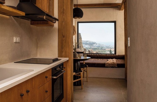 Naxos Town Hotel | Opuntia Suites Premium Villa with Outdoor Hot Tub