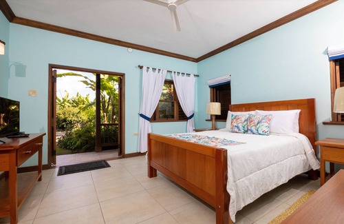 Oracabessa Cama Y Desayuno | Oracabessa Hill Cottages