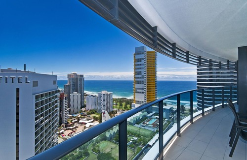 Broadbeach Apartamento | Impresionante Oracle Apartments de 2 habitaciones y 2 baños