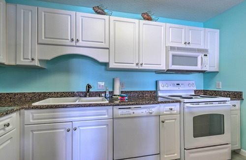 Orange Beach Condominio | Orange Beach Resort Condo con piscina, 7 millas al Hangout