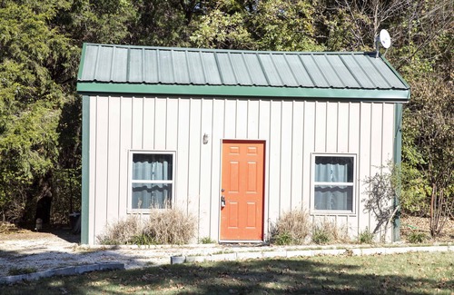 Whitesboro Cabina | Orange Door Cabin 2 - Swim and Fish!