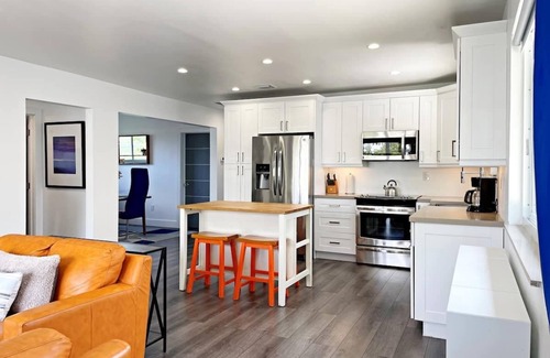 Hendricks and Venice Isles Apartamento | Orange Dream in the Sky