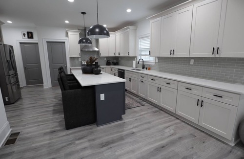 Church Street Casa | Orange on Knighton~Tranquil 4-bedroom house close to Hartsfield-Jackson Airport