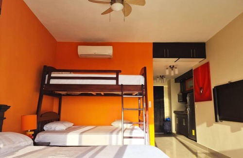 Tonsupa Apartamento | Orange Suite - Resort Playa Almendro, R505.