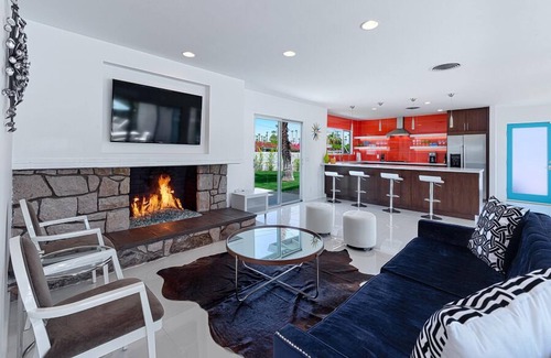 Tahquitz River Estates Casa | Orangetini mediados de siglo Hollywood Estilo regencia Retreat! Ofertas de Último minuto!