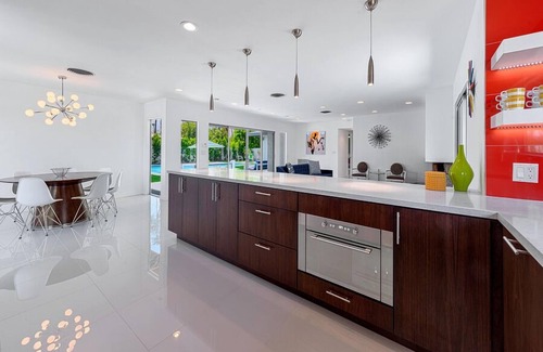 Tahquitz River Estates Casa | Orangetini mediados de siglo Hollywood Estilo regencia Retreat! Ofertas de Último minuto!