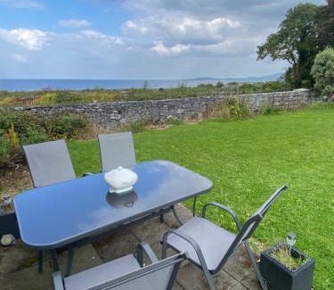 Ballyvaughan Casa | Oranuisce Thatch Cottage Ballyvaughan