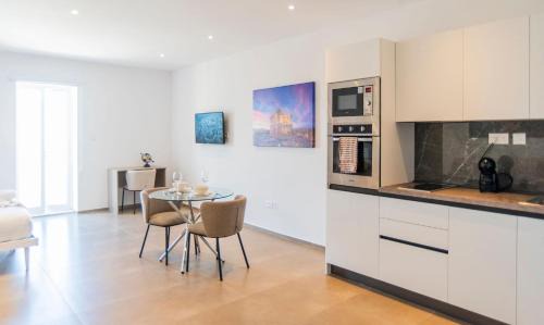 Qormi Apartamento | Orbis Boutique Studios by Holi