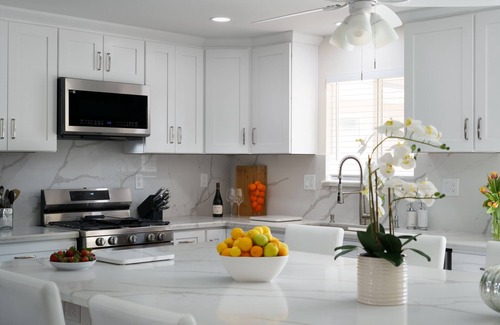 Nipomo Casa | Orchard Oasis: 20 min to Oceano/Pismo Beach, BBQ, Pool Table, King-sized beds