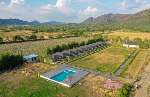 Village Hokra Complejo | Orchards verdant Resort Pushkar