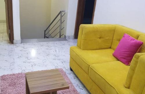 Ofin Casa | ORCHID House , Orchid Road , Lekki , Stylish 3BDR Terrace Duplex Free WiFi DSTV
