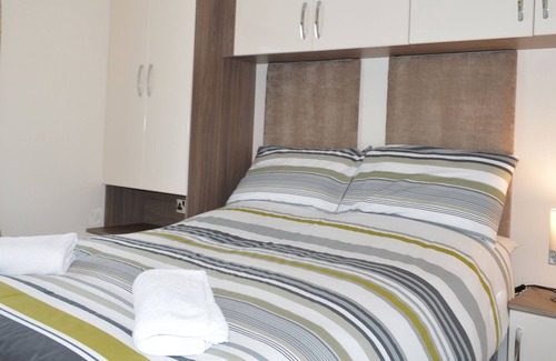 Slate Islands Cabina | ORCHID LODGE, pet friendly, country holiday cottage in Oban
