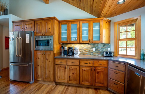 Deer Park Casa | OREG36-Family and Dog Friendly Retreat w. AC