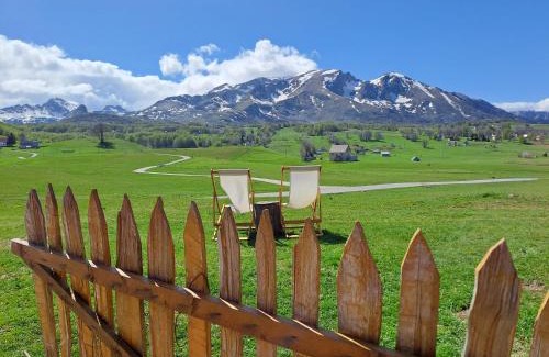 Zabljak Casa | Organic Family Farm